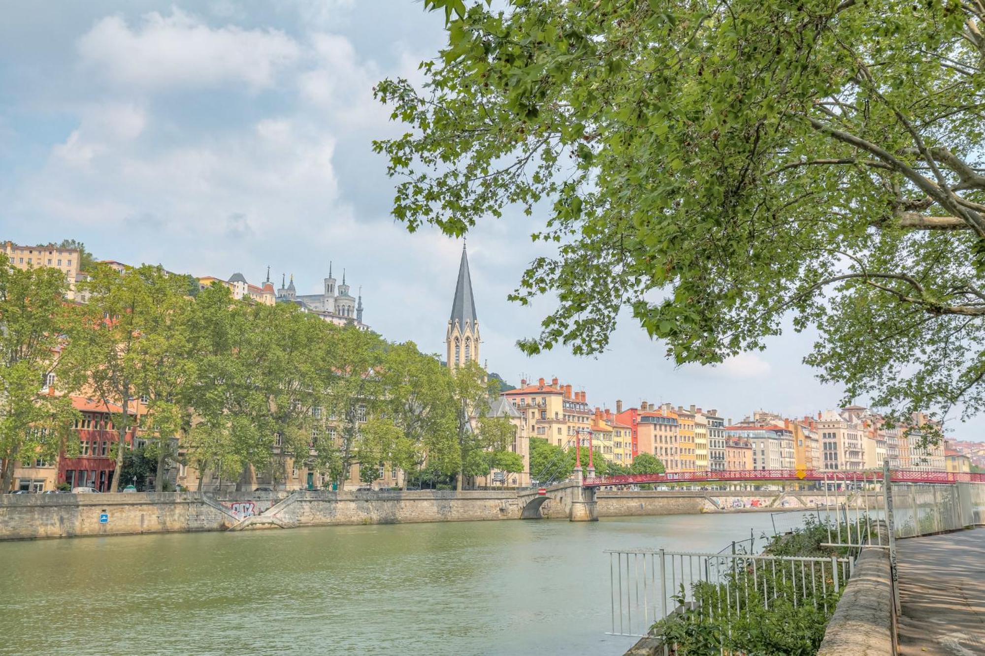 Apartamento Le Raffine Avec Caractere En Hypercentre Lyon Exterior foto